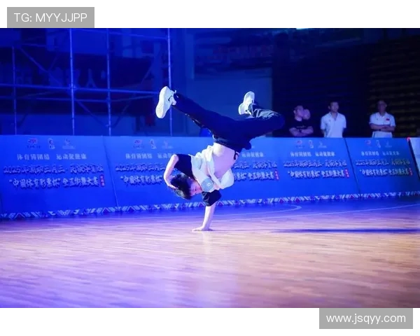 上海街舞队团队协作的独特魅力与表现力深度解析