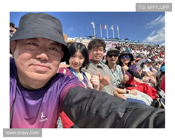 南京攀岩队以79分领跑极限运动世界杯积分榜展现强劲实力 南京攀岩队以79分领跑极限运动世界杯积分榜展现强劲实力