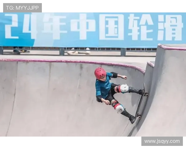 深圳攀岩队在滑板精英赛中的拼搏与成长历程全景回顾 深圳攀岩队在滑板精英赛中的拼搏与成长历程全景回顾