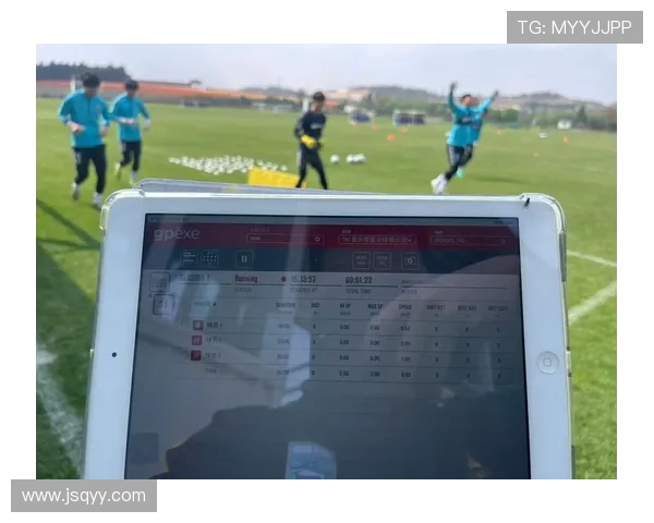 西安足球队意识表现的数据分析与战术研究探索