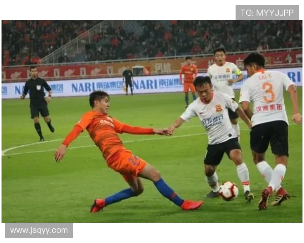 中国队与柬埔寨激战回顾球迷热议精彩瞬间与战术分析 中国队与柬埔寨激战回顾球迷热议精彩瞬间与战术分析