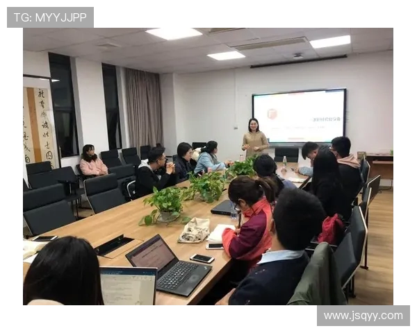 张芳独家分享排球心得与技巧助你提升球技的秘诀与经验总结