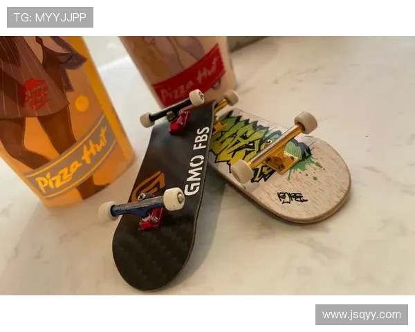 南京滑板队与北京滑板队赛后复盘分析团队配合与战术执行的关键因素 南京滑板队与北京滑板队赛后复盘分析团队配合与战术执行的关键因素